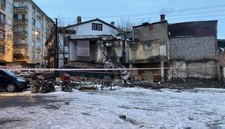 Metruk bina &ccedil;&ouml;kt&uuml;, mahallede panik yaşandı