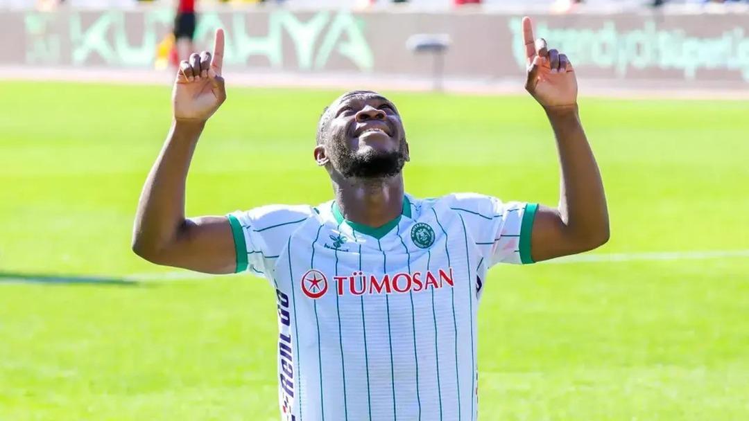 &Ccedil;ağdaş Atan dan Beşiktaş ma&ccedil;ı sonrası gazetecilere şok &ccedil;ıkış! "Soru mu sordun fır&ccedil;a mı attın! Haddinizi bilin" 5