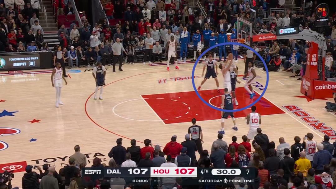 NBA de Alperen Şengün double-double’a imza attı! Rockets, Mavericks i son saniyede yendi! 2