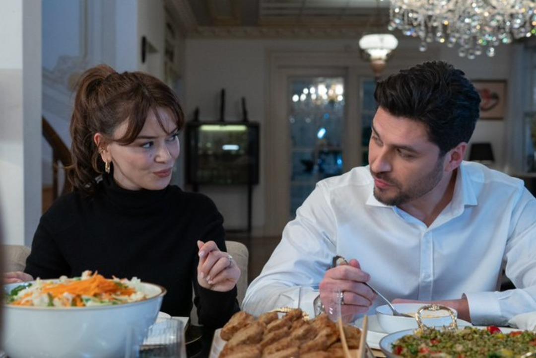 Kızılcık Şerbeti 123. b&ouml;l&uuml;m fragmanına yorum yağdı! "Yeni Fatih olmamış" 2