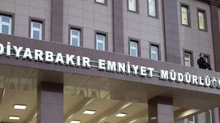 Diyarbakır'da Emniyet Müdürlüğü'ne bombalı saldırı girişiminde 2 tutuklama