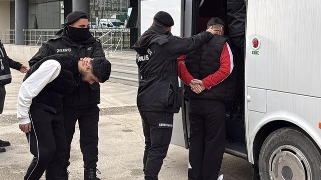 Bursa'da eylem hazırlığındaki suç örgütü üyesi 3 şüpheli yakalandı