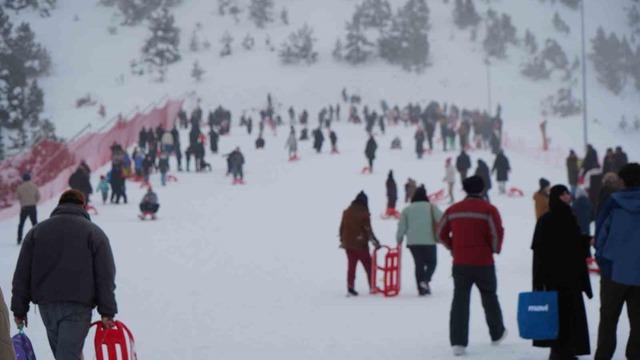Ergan Kayak Merkezi sömestirin son gününde doldu taştı