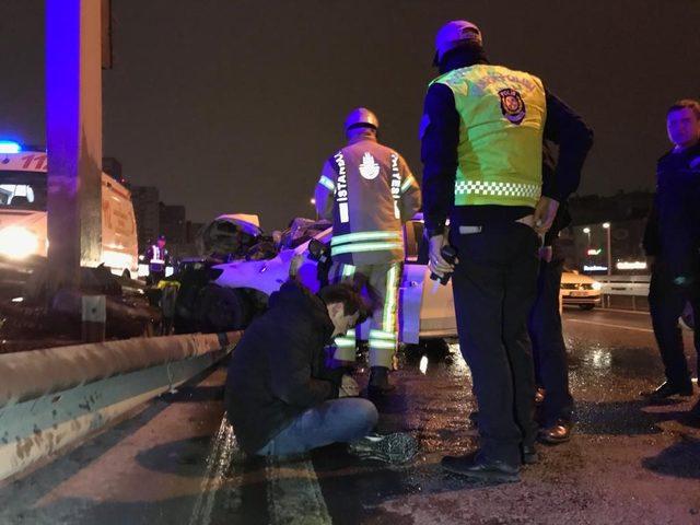 Bakırköy'de trafik kazası: 1'i ağır 3 yaralı