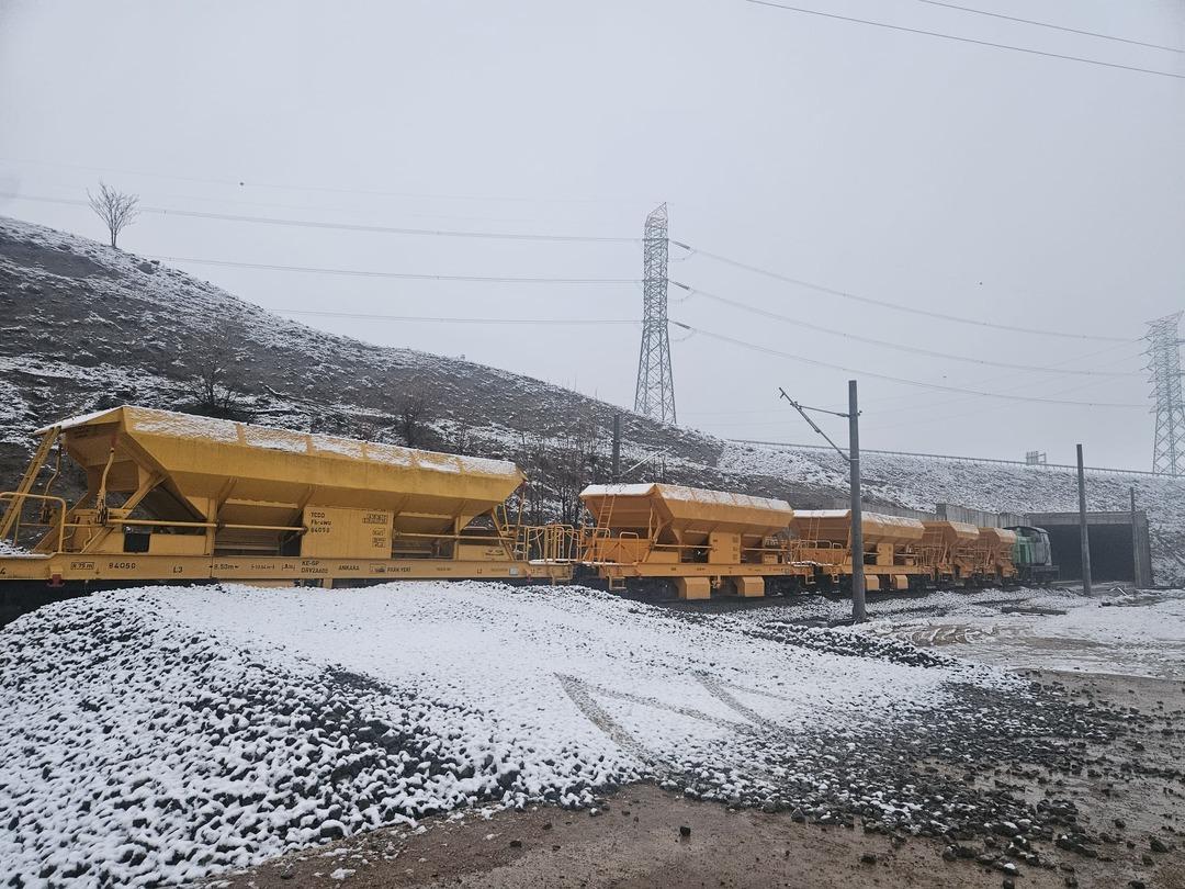 600 bin kişiyi ilgilendiriyor! Bakan Uraloğlu:  Raylı sistem ağına bağlayacağız&rsquo; 2