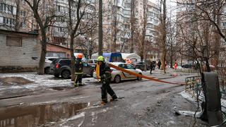 300 evi yıktı geçti: Dev hortum ülkede panik yarattı!