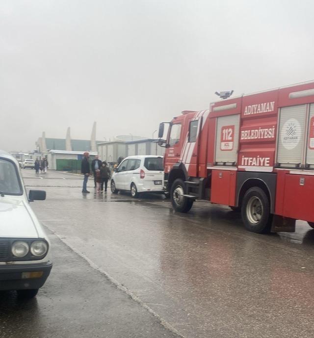 Konteyner kentte &ccedil;ıkan yangın korkuttu 1