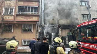Bayrampaşa'da restoranın bacasında çıkan yangın söndürüldü