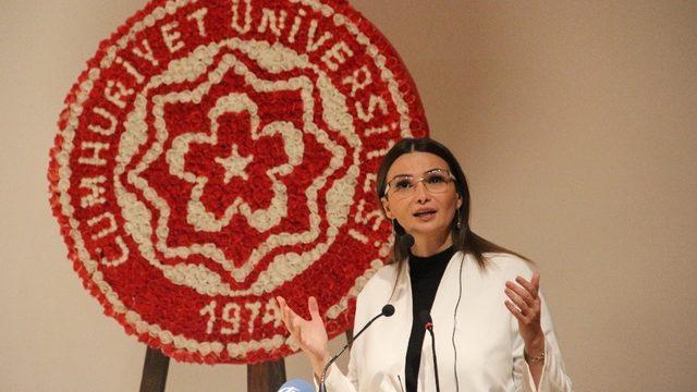 Paşayeva, Bir gece ansızın nasıl gelebildiğimizi Karabağ’ımız için de diyoruz