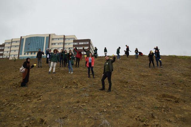 Düzce Üniversitesi öğrencilerinden anlamlı etkinlik