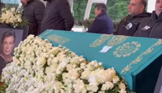 Fatih &Uuml;rek'e son veda! &Uuml;nl&uuml; isim g&ouml;zyaşlarını tutamadı