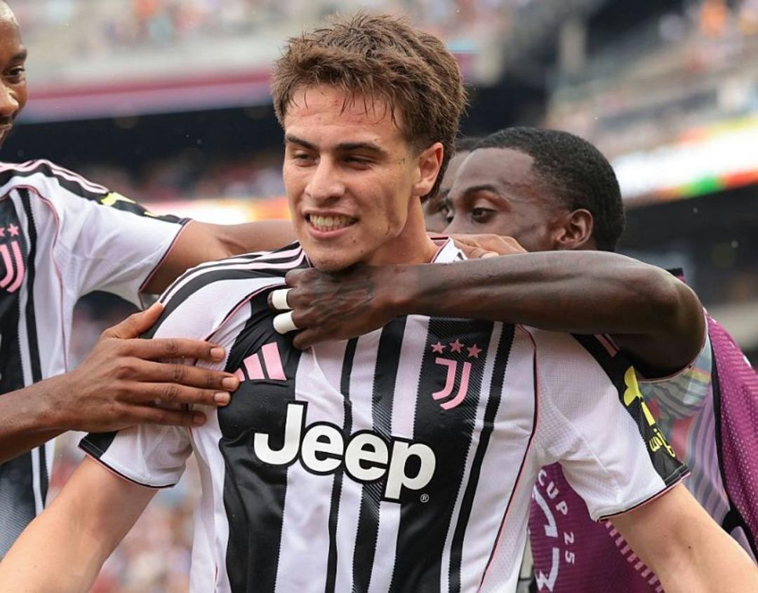 Galatasaray ma&ccedil;ı &ouml;ncesi Juventus tan flaş Kenan Yıldız hamlesi! "Yeni Del Piero" deniyordu... 1