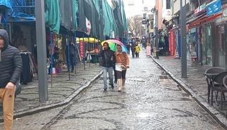 Edirne&rsquo;de beklenen yağış başladı