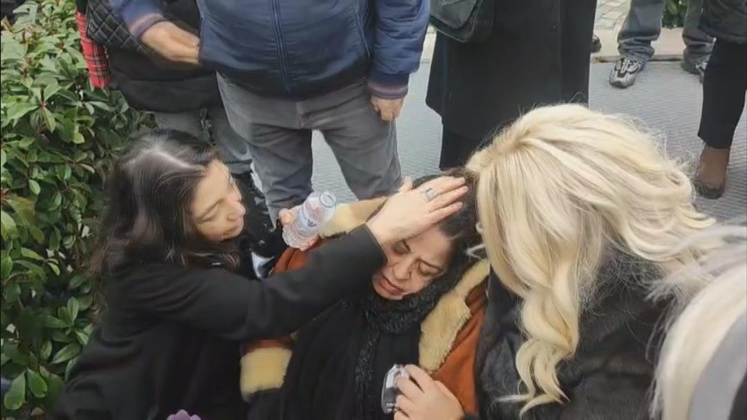 Hatice, Fatih Ürek in cenazesinde ablasının ağlamasına ateş püskürdü 3