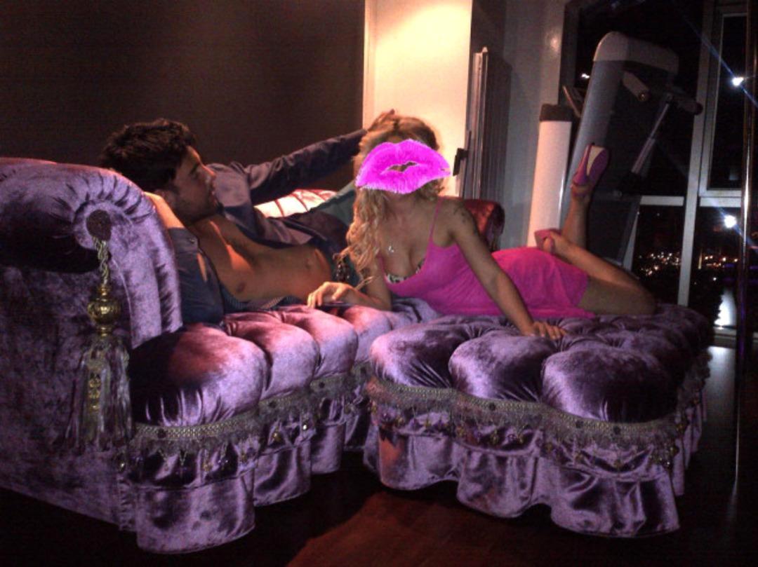 Yerli Playboy Taha &Ouml;zer'in başını yakan paylaşımlar