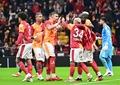Galatasaray evinde g�le oynaya kazand�! 