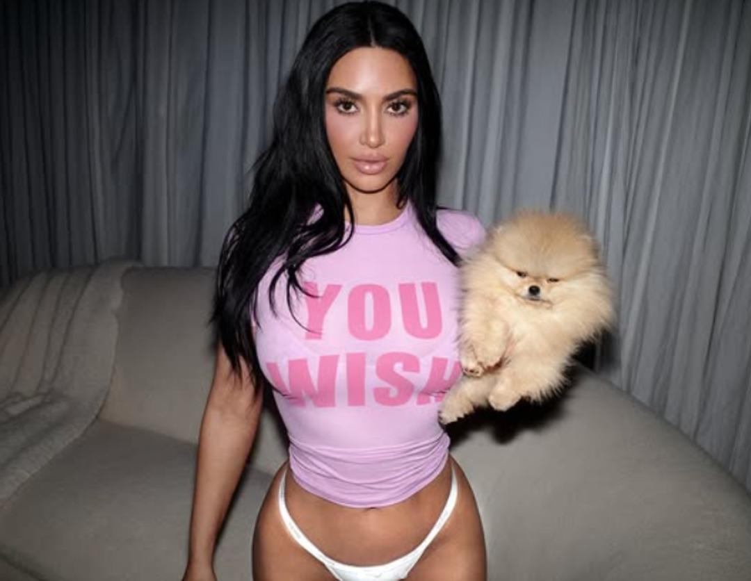 Kim Kardashian ve Lewis Hamilton aşk yaşıyor! &Ouml;zel jetiyle yanına u&ccedil;tu 1