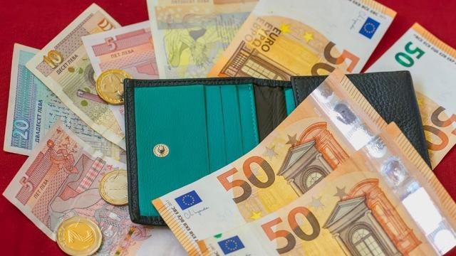 Bulgar levası ile alışveriş sona erdi: Sınır ticaretinde euro d&ouml;nemi