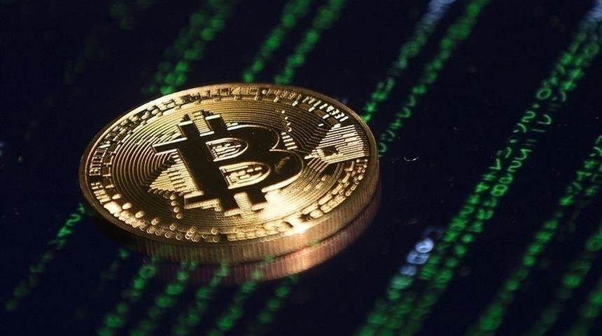 Bitcoin'de d&uuml;ş&uuml;ş eğilimi s&uuml;r&uuml;yor! Altından sonra g&ouml;zler kripto piyasasında