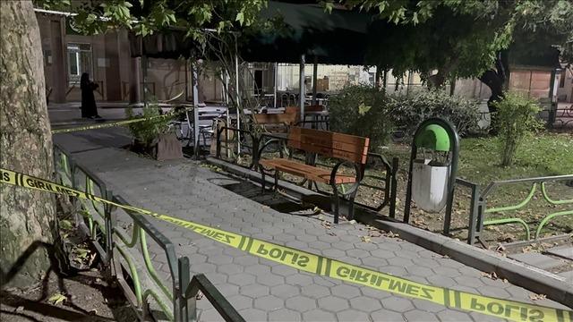 Doktor koca dehşeti! Önce eşini sonra kendini bıçakla yaraladı