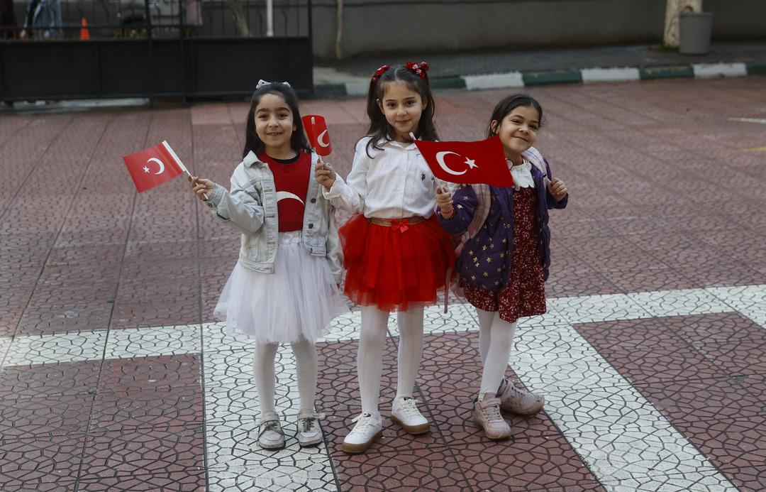 İlk ders zili &ccedil;aldı! Yarıyıl tatili sonrası ilk ders:  Bayrak sevgisi  4