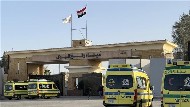 Refah Sınır Kapısı iki yönlü geçişe açıldı