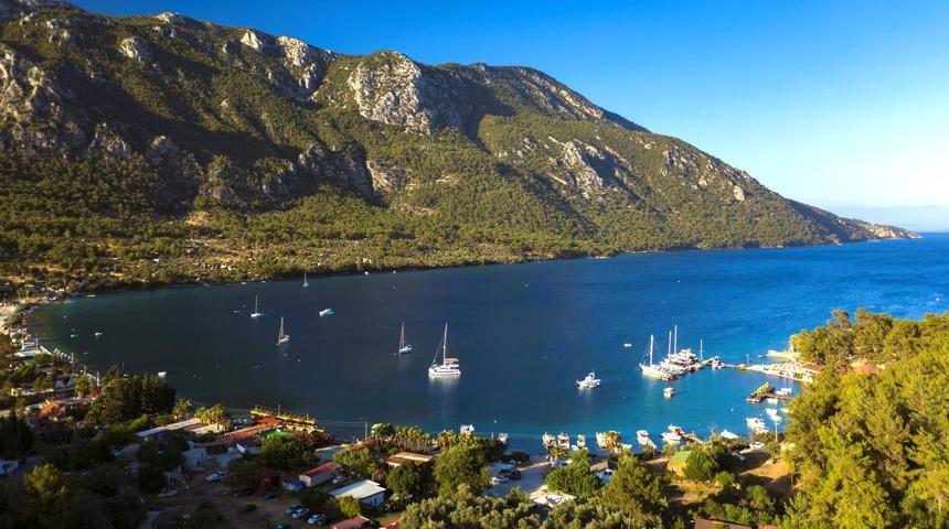 T&uuml;rkiye'ye en &ccedil;ok ziyaret&ccedil;i g&ouml;nderen &uuml;lkeler a&ccedil;ıklandı! Ruslar zirvede, Almanlar ve İngilizler ilk &uuml;&ccedil;te