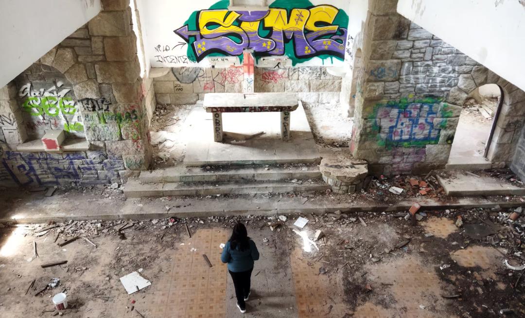 İstanbul da bir daire fiyatına İspanya dan k&ouml;y satın aldılar: İ&ccedil;inde yok yok! 2