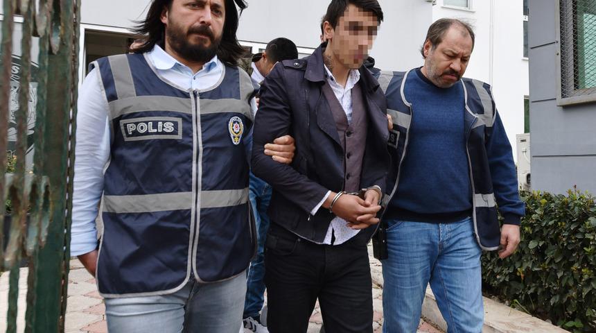 İtalyan modacıyı d&ouml;v&uuml;p, gasp eden 4 kişi yakalandı