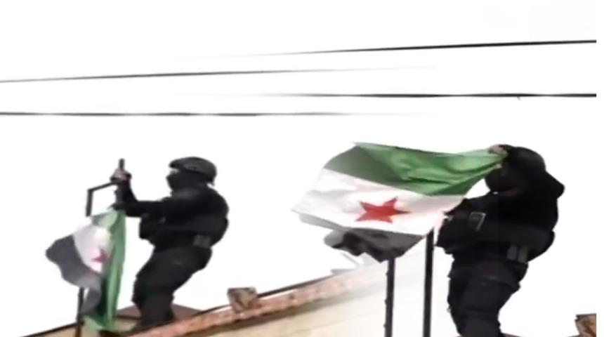 Şam y&ouml;netimi Haseke'de: Suriye bayrağı g&ouml;ndere &ccedil;ekildi