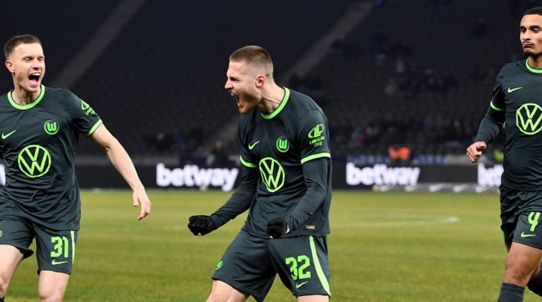 Galatasaray dan orta sahaya "Viking" takviyesi! Mattias Svanberg i&ccedil;in u&ccedil;ak hazırlanıyor! 3