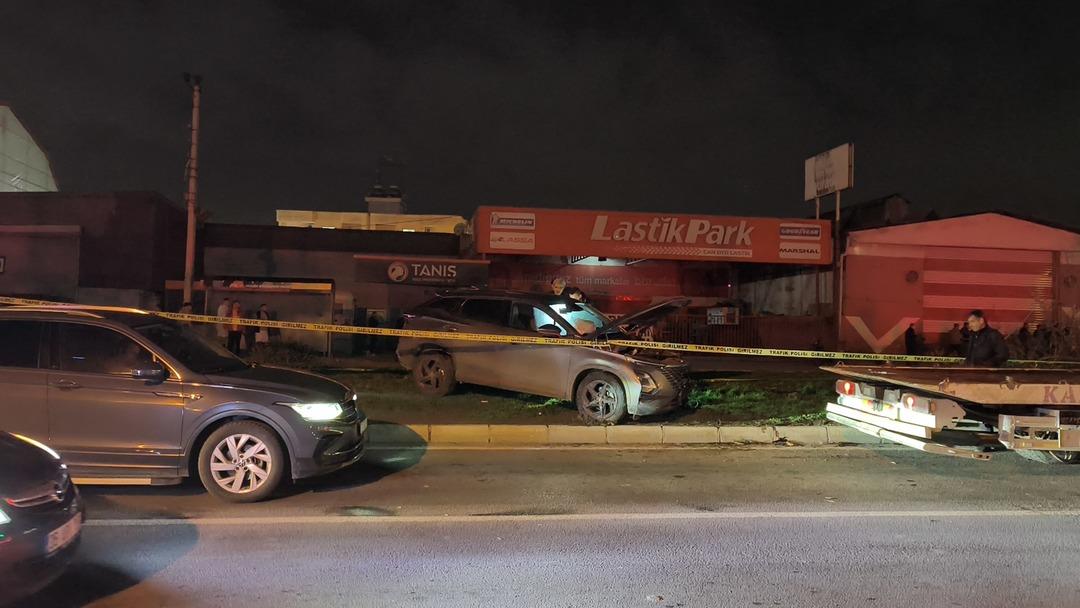 Mersin de feci kaza: Kontrolden çıkan cip, refüjde bekleyenlere çarptı: 3 ölü, 3 yaralı 3