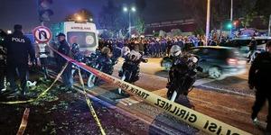 Katliam gibi kaza! Ref&uuml;jde bekleyen vatandaşları ezdi