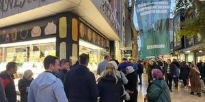 Kuyumcularda alım kuyruğu!