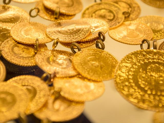 Tersine d&ouml;nd&uuml;: Rekor sonrası sert d&uuml;şm&uuml;şt&uuml;! Altın ve g&uuml;m&uuml;şte toparlanma