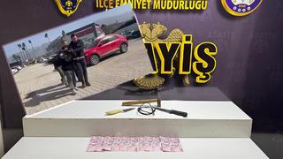 Sosyal medyadan tanıştıkları genç kızı kabloyla bağlayıp tecavüz ettiler!