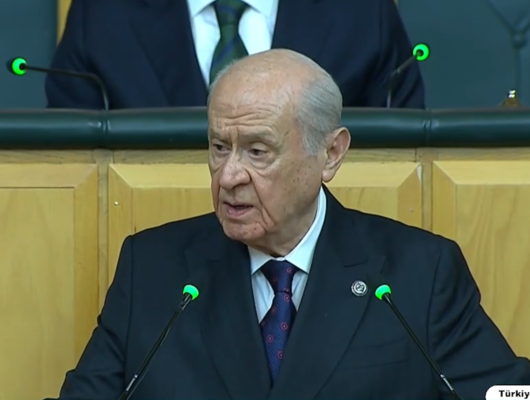 Bah&ccedil;eli'den "&Ouml;calan umuda" &ccedil;ıkışı! Erken se&ccedil;im &ccedil;ağrısına da yanıt verdi