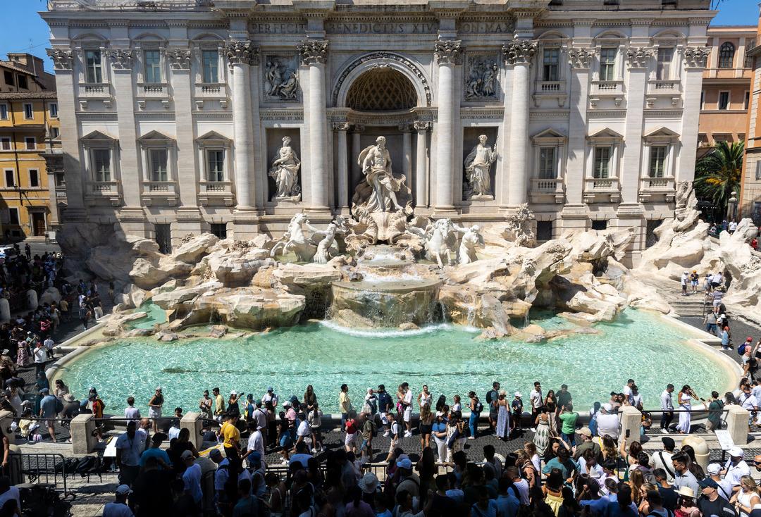 D&uuml;nyanın en &uuml;nl&uuml; &ccedil;eşmesi: Artık parayla girilecek! Para atmak i&ccedil;in para vereceksiniz 2