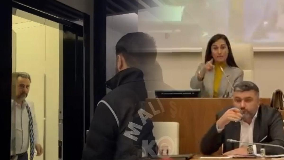 Beykoz Belediye'sinde 'Helallik' tartışması! Kürsüden seslendi: "Hepimiz rezilliğinizi gördük! Ben kimsenin evinde basılmadım" - Politika Siyaset Haberleri