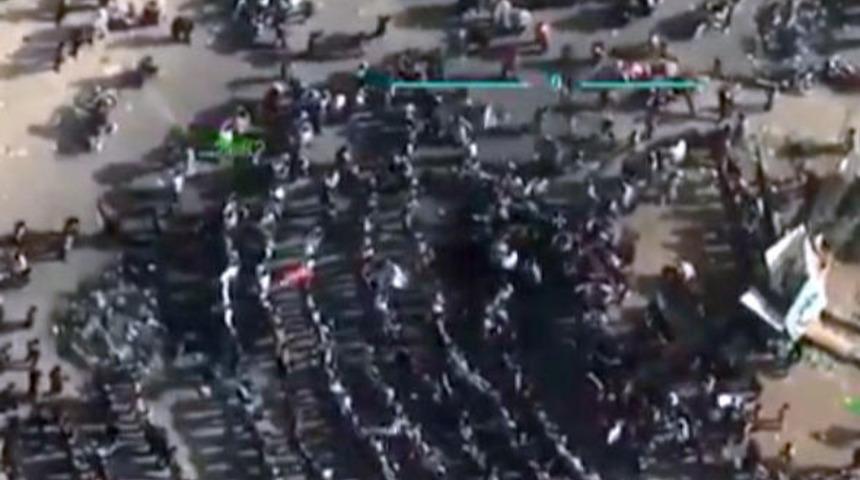 'T&uuml;rk ordusu bizi de kurtarsın' diyen Tel Rıfat halkı havadan g&ouml;r&uuml;nt&uuml;lendi