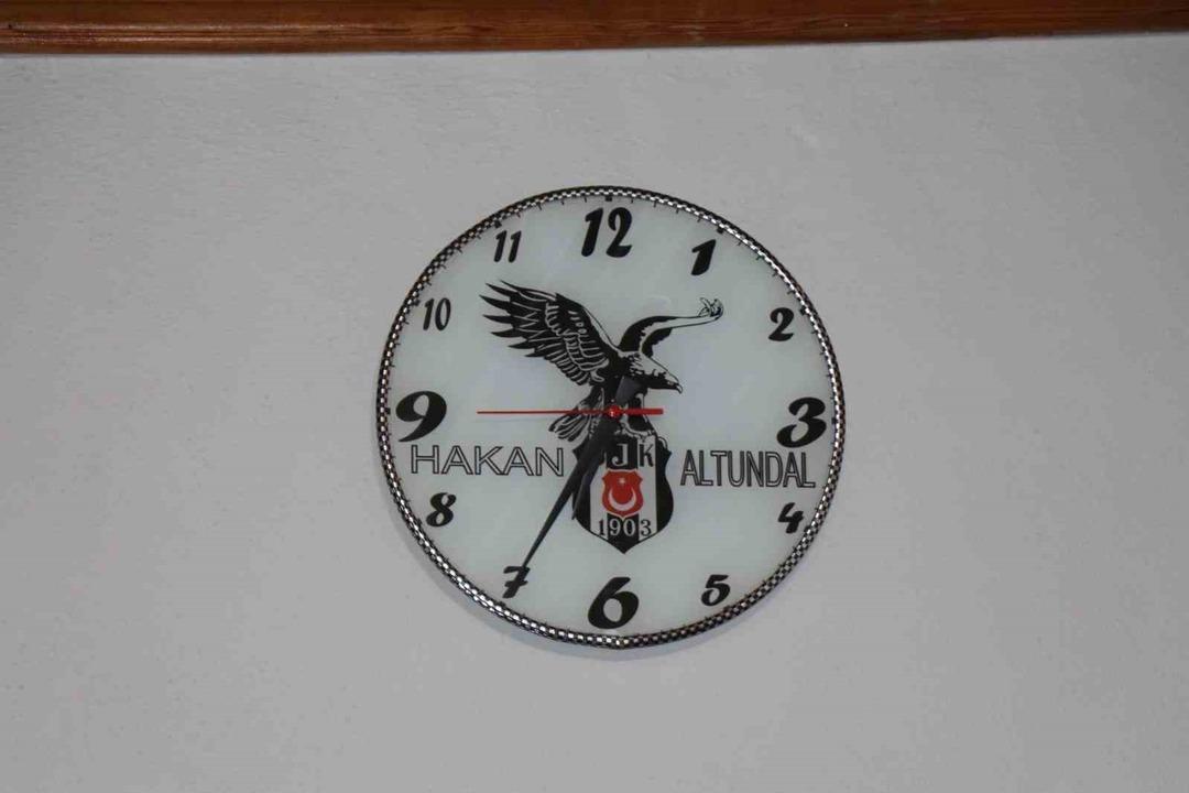 25 yıldır Beşiktaş&rsquo;ın her ma&ccedil;ını tek tek not ediyor!  5