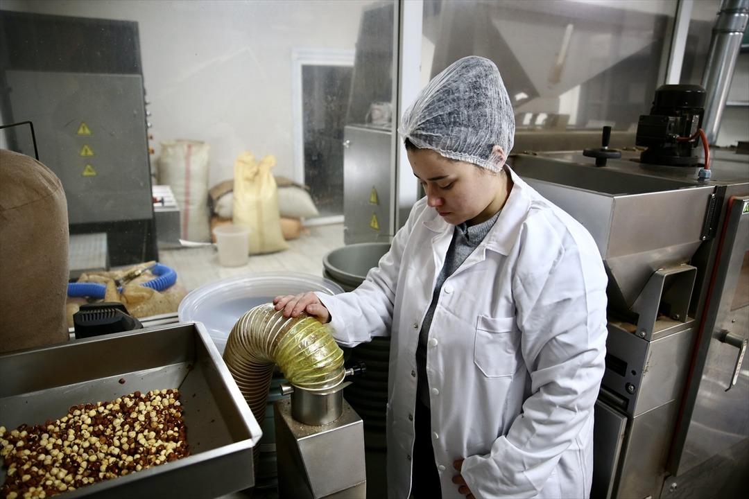 Gen&ccedil; yaşta iş yeri kurup patron oldu  Bu işi daha &ouml;nce bilmiyordum  5