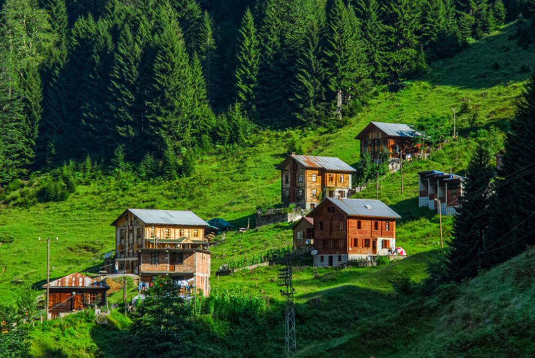 T&uuml;rkiye&rsquo;nin yağış haritası sil baştan! Meteoroloji en &ccedil;ok yağış alan ili a&ccedil;ıkladı 4