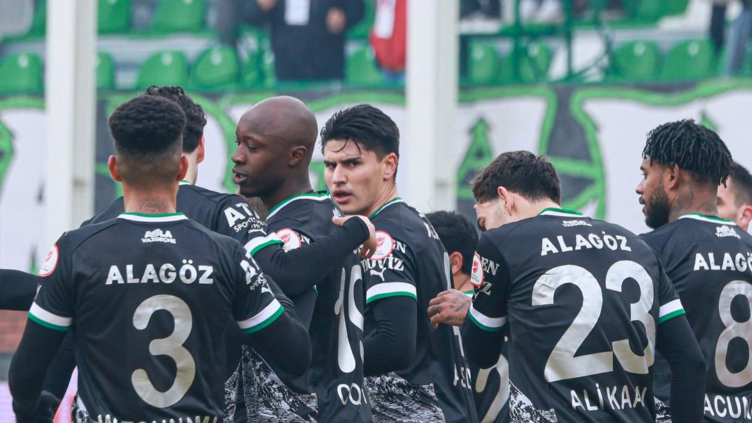 T&uuml;rkiye Kupası nda g&uuml;ne damga vurdu! Iğdır FK dan Antalyaspor a 6 gol 1