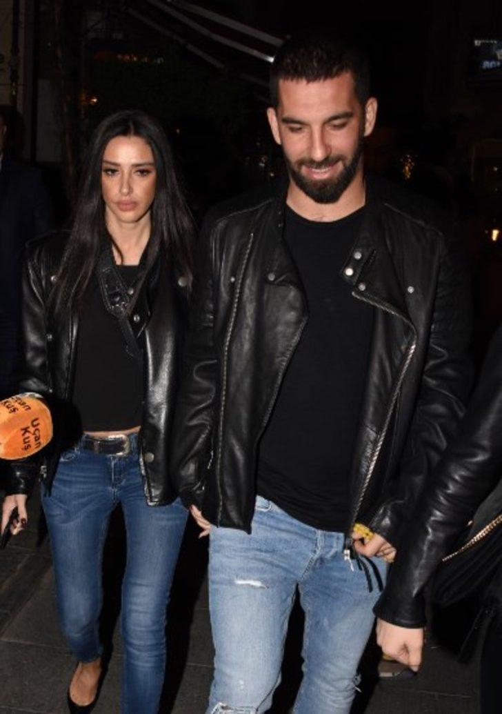 Arda Turan çok gergin! Çirkin sözler  G2