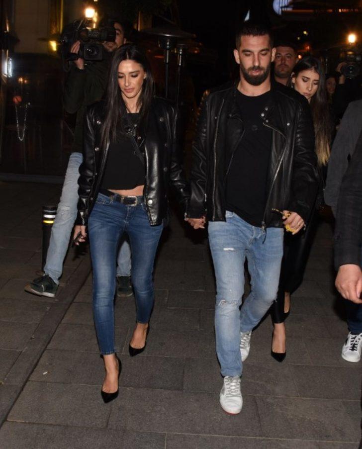 Arda Turan çok gergin! Çirkin sözler  G3