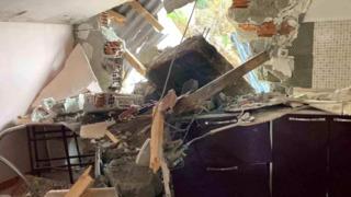 Kocaeli'de istinat duvarının yıkılması sonucu 2 bina tedbiren boşaltıldı