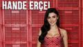 Hande Er�el'den o soruya net yan�t verdi! G�zelli�iyle b�y�ledi