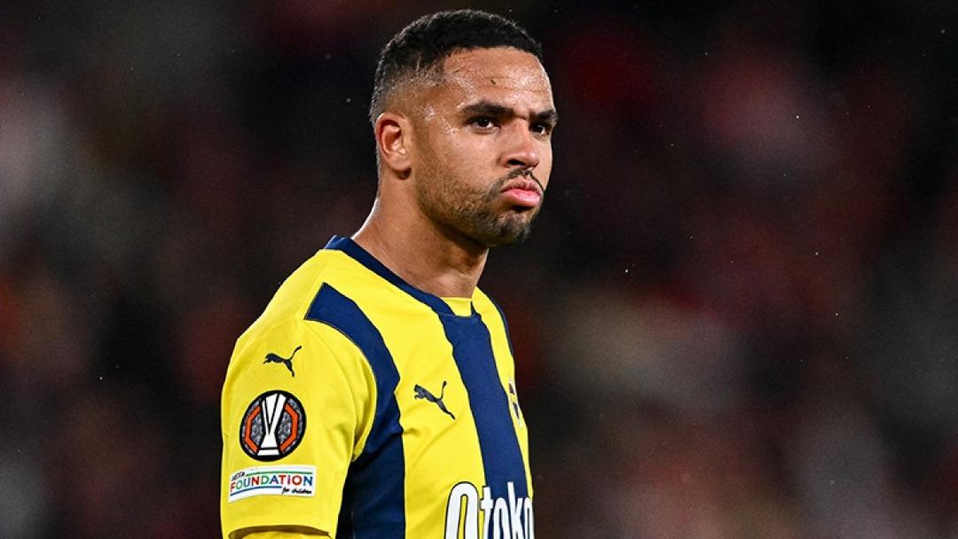 D&uuml;nya yıldızı İstanbul&rsquo;a! Darwin Nunez Fenerbah&ccedil;e&rsquo;ye &ccedil;ok yakın 5