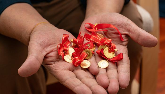 Altın geri d&ouml;nd&uuml;: O seviye tekrar aşıldı! 2008'den bu yana ilk